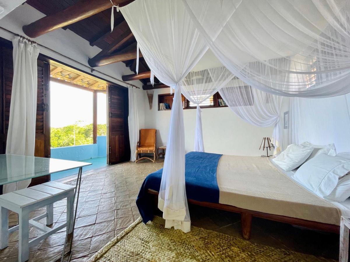 Espelho Bahia Blue House Bed & Breakfast Praia do Espelho Exterior photo