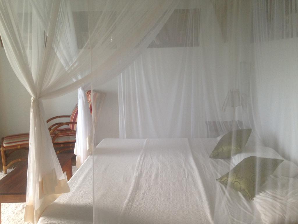 Espelho Bahia Blue House Bed & Breakfast Praia do Espelho Exterior photo