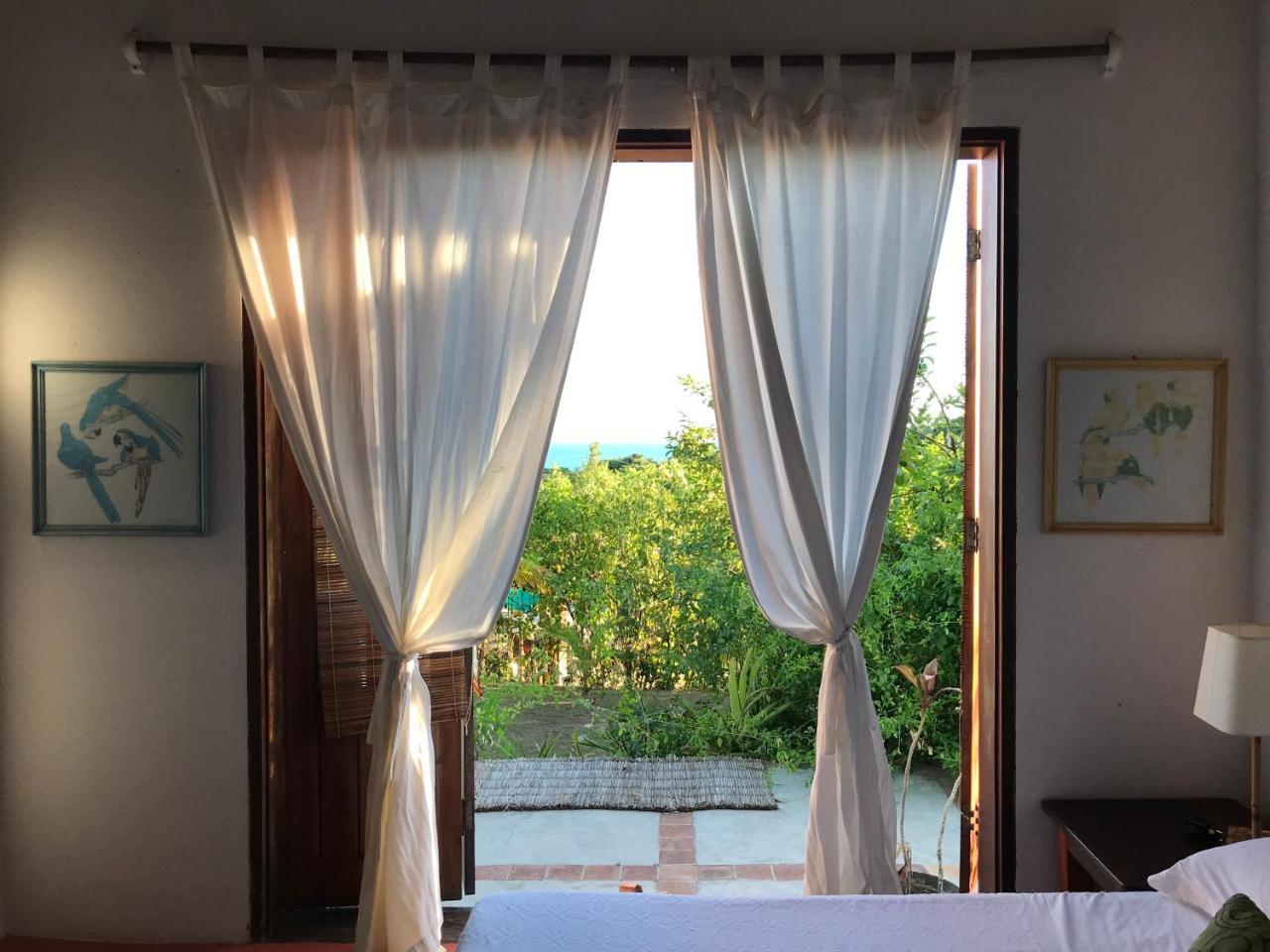 Espelho Bahia Blue House Bed & Breakfast Praia do Espelho Exterior photo